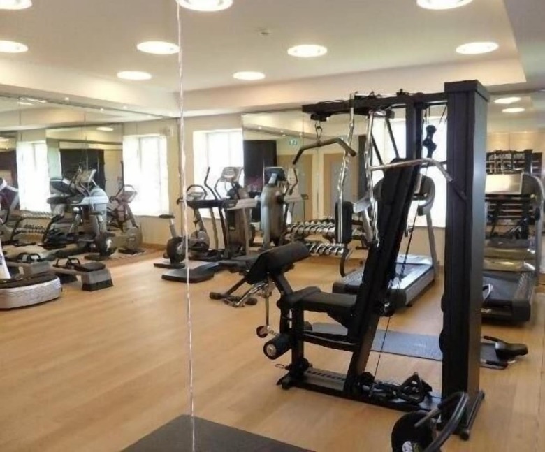 Apartamentos Al Jazeera Hotel Appartments Llc