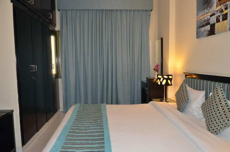 Apartamentos Al Jazeera Hotel Appartments Llc
