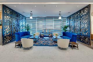 Hotel Royal Continental Suites
