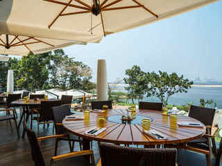 Radisson Blu M�bamou Palace Hotel