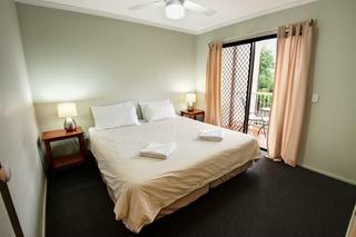 Hotel Spring Hill Gardens Apartments