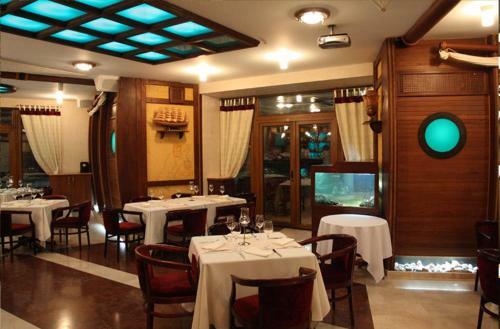 Columbus Hotel