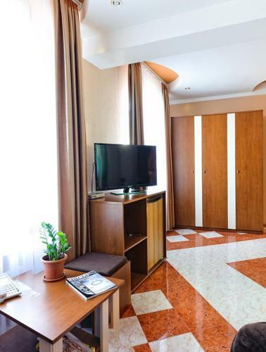 Katran Hotel