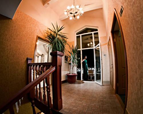 Katran Hotel