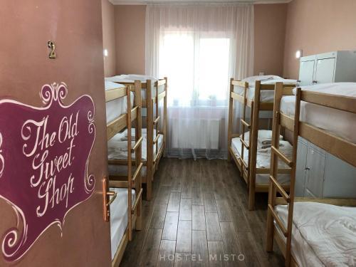 Hostel Misto