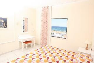 Marlita Beach Hotel Apartments