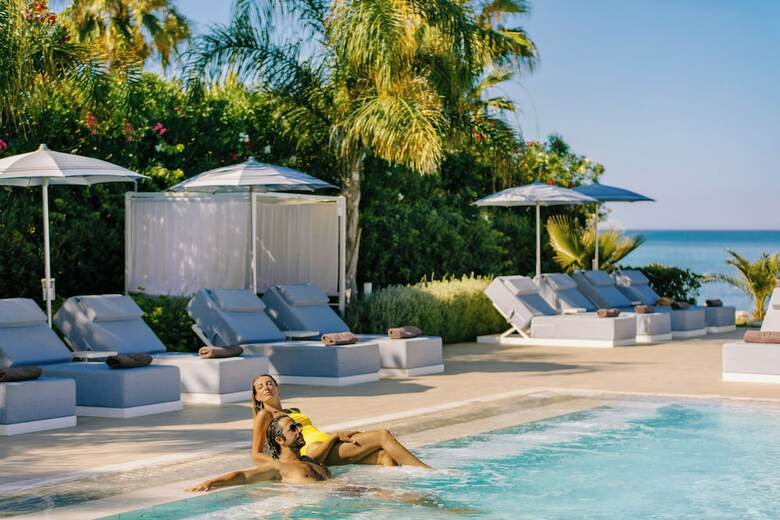 Louis Ivi Mare Hotel