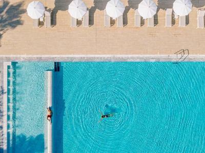 Louis Ivi Mare Hotel