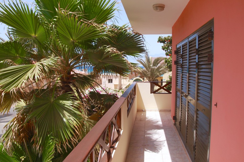 Nautilus Aparthotel