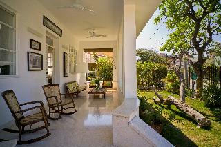 Hotel Le Petit Mistinguett