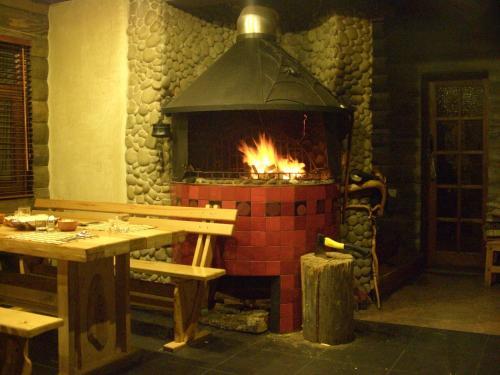 Hostal Chalet Truten