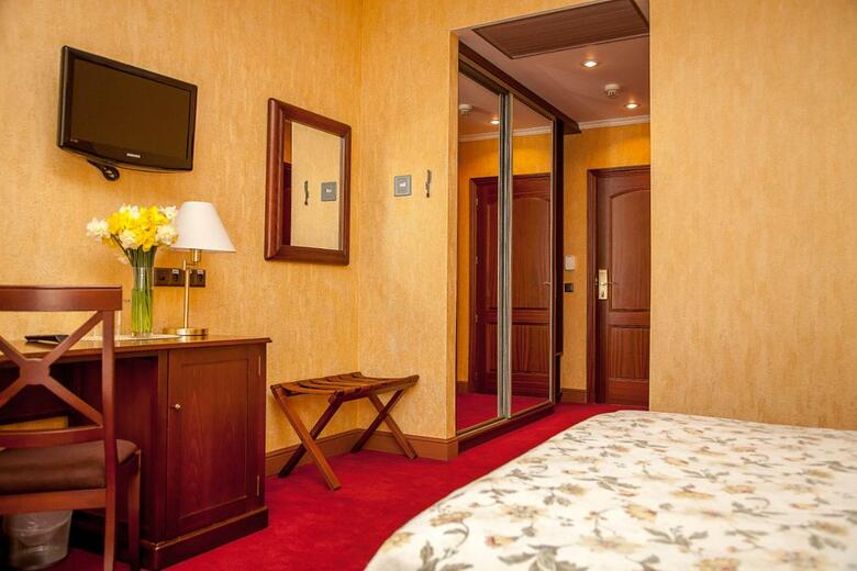 Hotel Reikartz Kamianets-podilsky