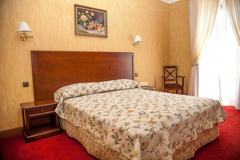 Hotel Reikartz Kamianets-podilsky