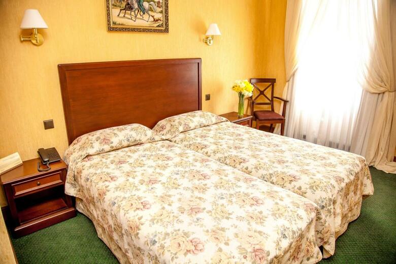 Hotel Reikartz Kamianets-podilsky