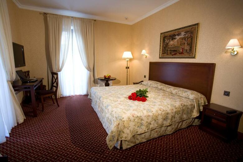 Hotel Reikartz Kamianets-podilsky
