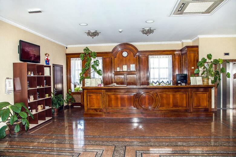 Hotel Reikartz Kamianets-podilsky
