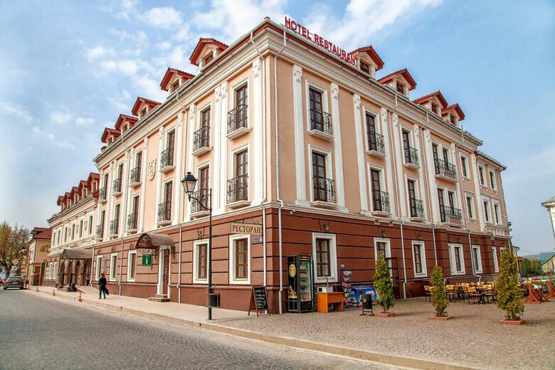 Hotel Reikartz Kamianets-podilsky
