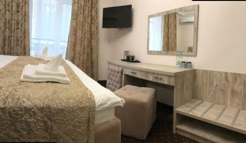 Tovmed Hotel