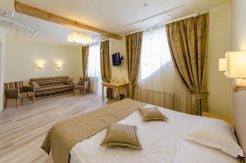 Hotel Guzul's House