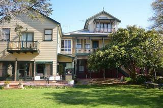 Hotel Leura House