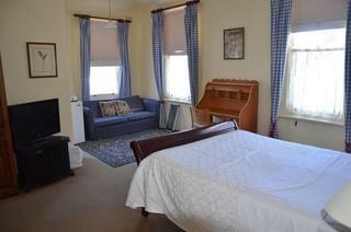 Hotel Leura House