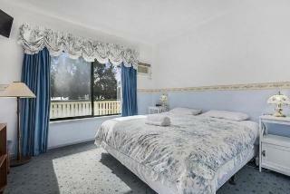 Mountain Grand Boutique Hotel