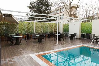 New Day Hotel