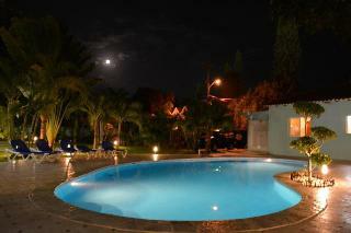 New Garden Hotel