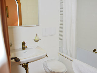 Hotel Chesa Trais Dschembras - Two Bedroom