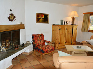 Hotel Chesa Trais Dschembras - Two Bedroom