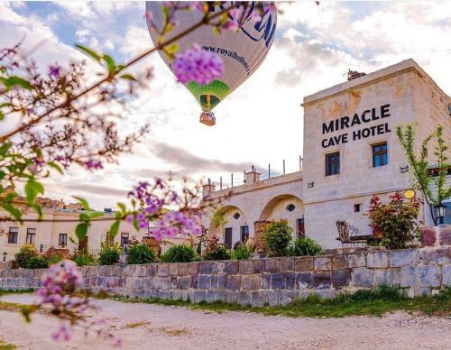 Miracle Cave Hotel
