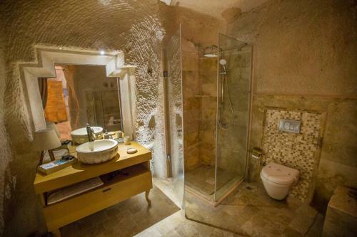Hotel Azure Cave Suites