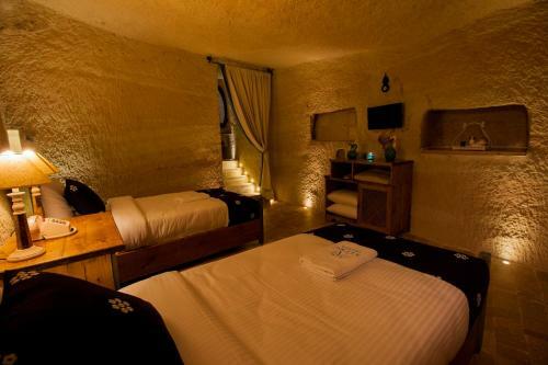 Hotel Azure Cave Suites