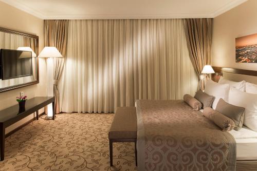 Hotel Kaya Ramada Plaza