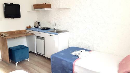 Deniz Hotel