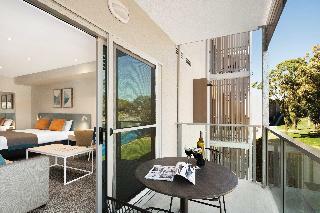 Hotel Quest Eight Mile Plains