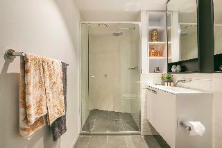 Hotel Quest Flemington Central