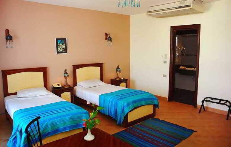 Hotel Falcon Naama Blue