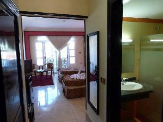 Hotel New Davinci Beach & Diving Resort
