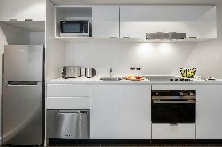 Aparthotel Quest St Kilda Road