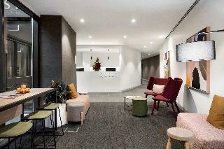Aparthotel Quest St Kilda Road
