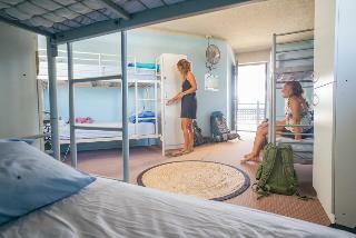 Hotel Surfers Paradise Yha