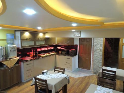 Adana Saray Hotel