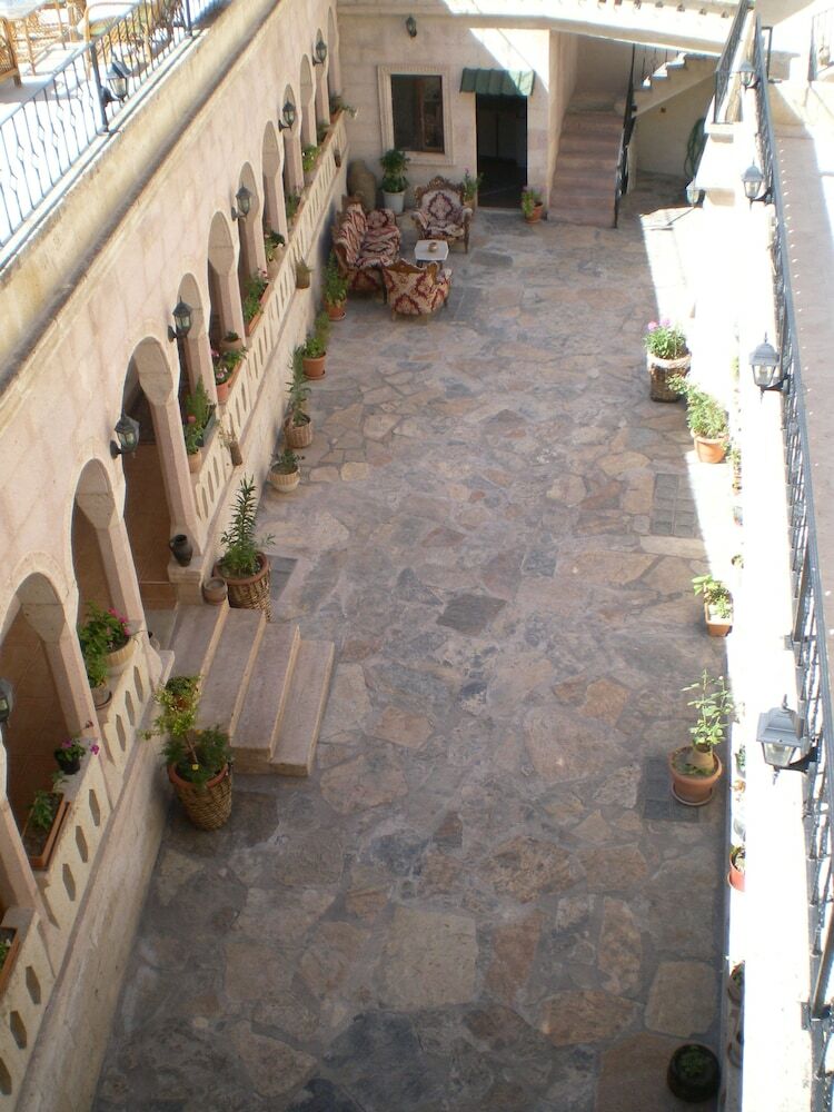 Posada Nature Park Cave Hotel