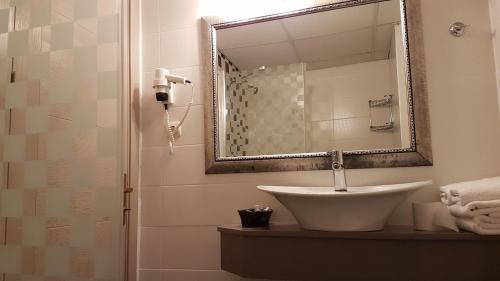 ?leri Hotel & Apartments