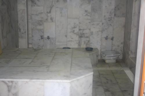 ?leri Hotel & Apartments