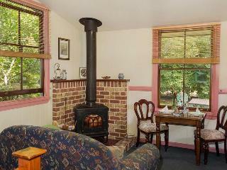Hotel Secrets Hideaway Suites