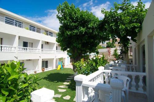 Hostal Hotel Do?a �e?me