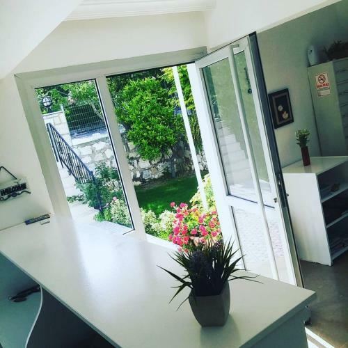 Parla Apart Hotel
