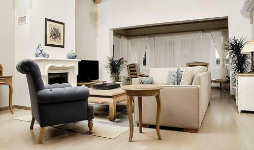 Hostal Cesme Marina Konukevi